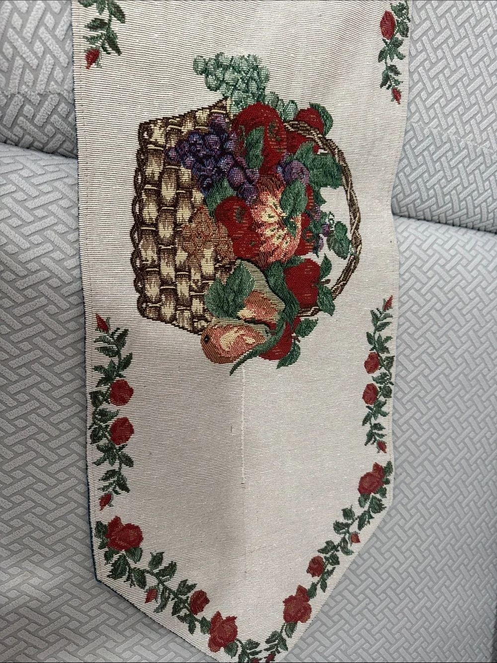 Vintage Tapestry Fruit Basket Embroidered Table Runner and 2 Placemats 70” Long